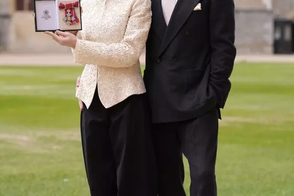 Carey Mulligan's Refined Style at Windsor Castle and Beyond