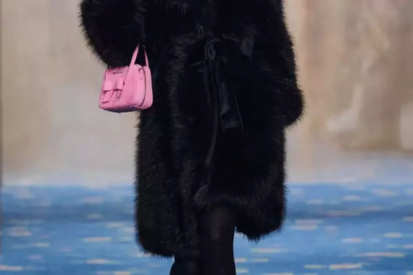 Shushu/Tong's Autumn 2026 Collection: A Tribute to the 'Invented Self' at Shanghai Fashion Week