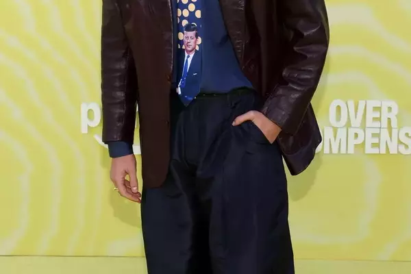 Benny Drama's Fashion Journey and Shopping Philosophy