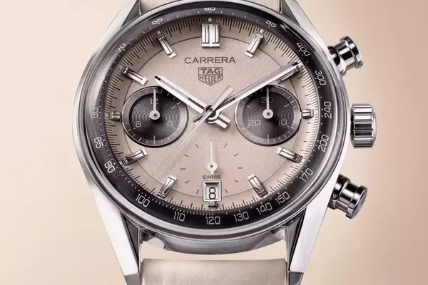 TAG Heuer Carrera Chronograph Glassbox: Sand-Dial Limited Edition