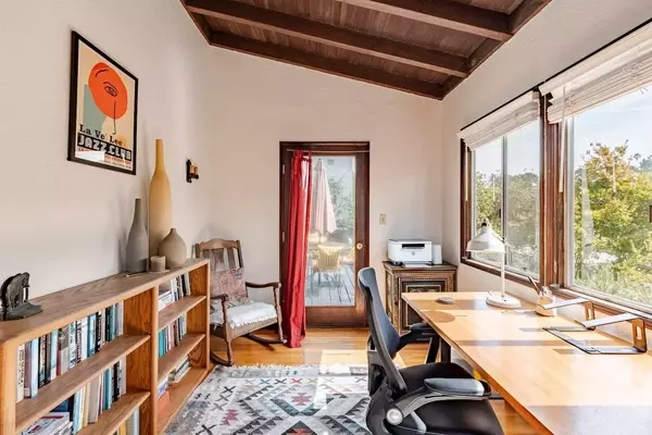 Embrace the Long Stay: Your Guide to Immersive Travel with Airbnb