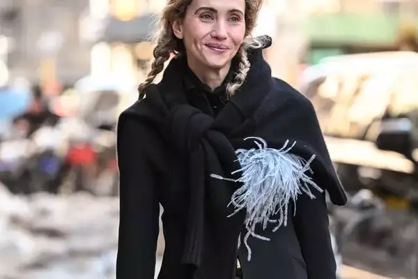 Embracing Authenticity: The Rise of Offline Style in a Digital Age