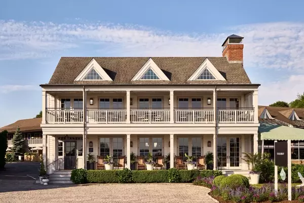 Faraway Sag Harbor: A Hamptons Retreat Embracing Community and Coastal Charm
