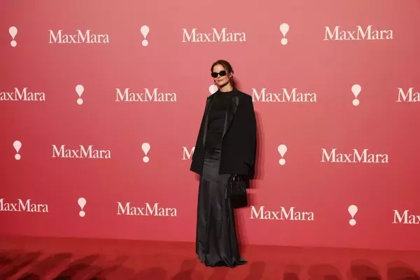 Katie Holmes Embraces 'Summer Goth' Look at Max Mara Show