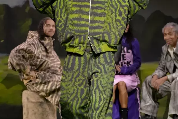 Yaku's Spring 2027 Ready-to-Wear Collection: A Glimpse into Future Fashion
