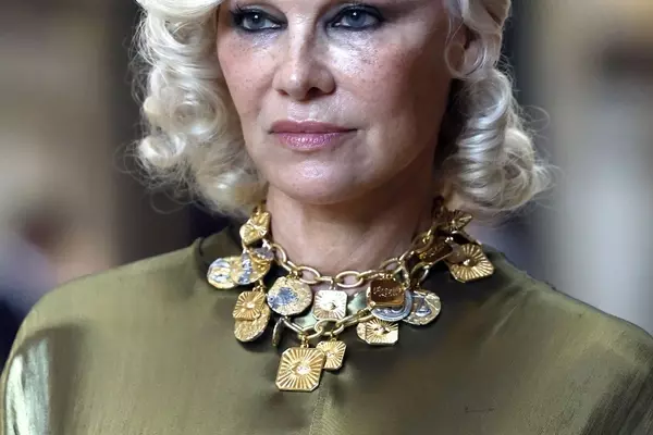 Pamela Anderson's Striking Beauty Transformation at Vogue World: Milano