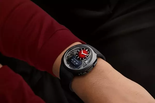 H. Moser & Cie.'s Off-Grid: A Smartwatch Alternative for the Modern Traveler