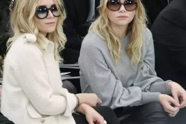 The Resurgence of 2008 Fashion: A Nostalgic Revival in Contemporary Style