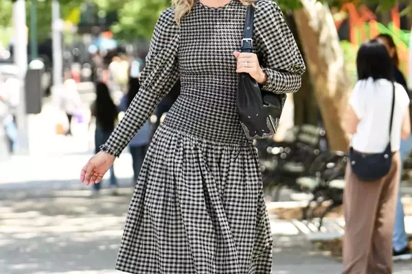 Chloë Sevigny's Effortless Fall Fashion: Mastering the Art of Elevated Casualwear