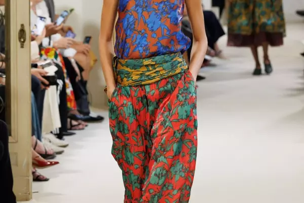 Alberta Ferretti's Spring 2027 Ready-to-Wear Collection Unveiled
