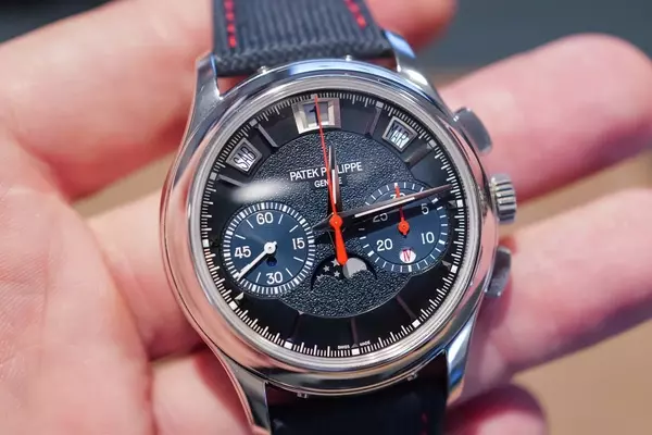 Patek Philippe Unveils New Instantaneous Perpetual Calendar Chronograph 5978P-010