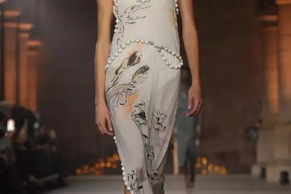 Victoria Beckham's Spring 2027 Ready-to-Wear Collection Unveiled