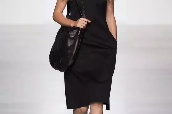 Niccolò Pasqualetti's Spring 2027 Ready-to-Wear Collection: A Vision of Modern Elegance
