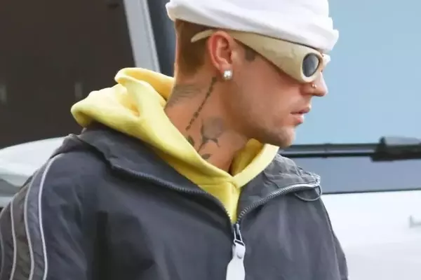 Brooklyn Beckham's Fashion Choice Sparks Buzz with Bieber's Viral Phrase