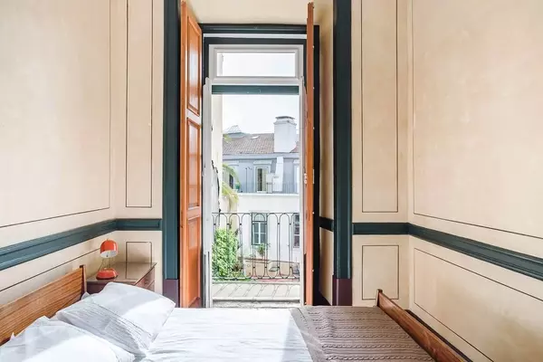 Discovering Lisbon: A Guide to the City's Top Airbnb Stays