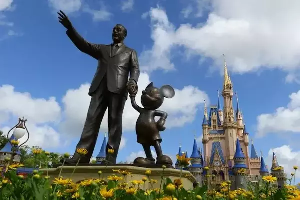 A 7-Year-Old's Unforgettable Disney Day: Simple Pleasures Trump Extravagance