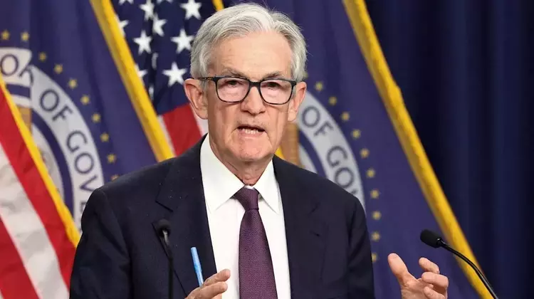 Fed Chair Powell Stands Firm Amid Calls for Rate Cuts, Eyes Economic Data Before Deciding