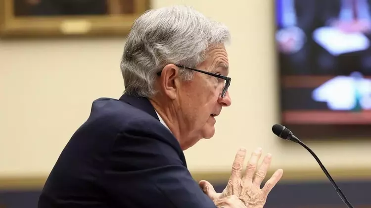 Federal Reserve Chair Signals Flexible Approach to Rate Cuts Amid Inflation Watch