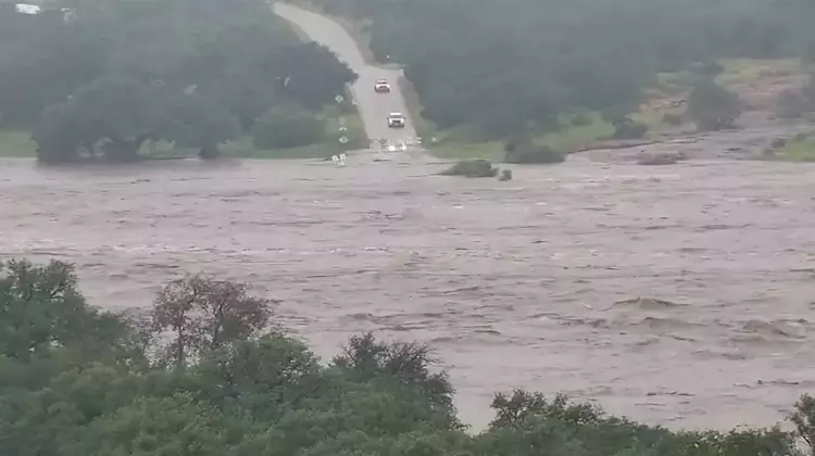 Rapid Inundation: Texas River Floods in Minutes