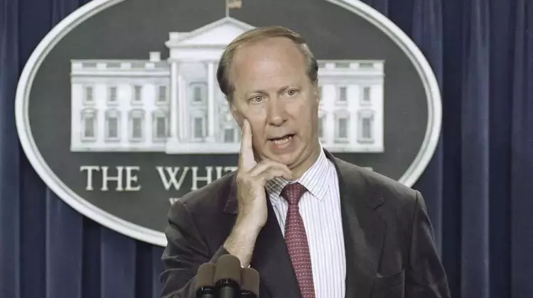 David Gergen, Renowned Political Strategist and Presidential Advisor, Passes Away at 83