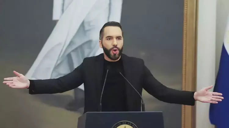 El Salvador Approves Indefinite Presidential Reelection, Extends Terms