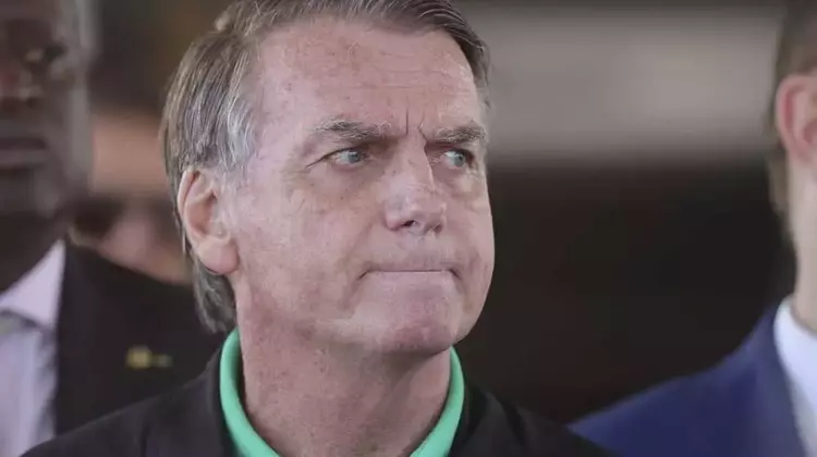 Brazilian Supreme Court Places Former President Bolsonaro Under House Arrest