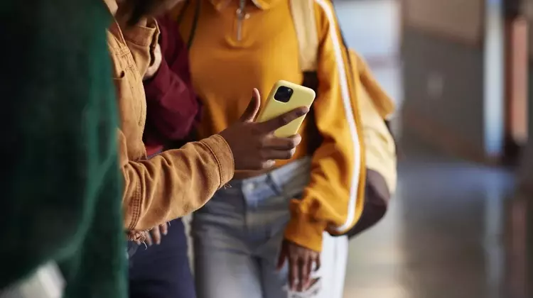 Instagram Launches School Program to Combat Cyberbullying