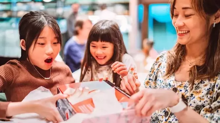 The Rise of Birthday Registries for Children: A Contentious Trend Among Parents