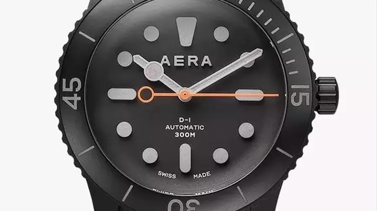 Todd Snyder's Exclusive Dive Watch Collection
