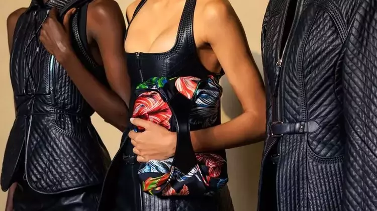 Hermès Outperforms Luxury Market with Strong Q4 and Full-Year Growth