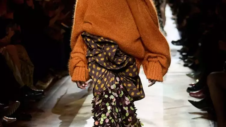 The Enduring Appeal of the Pencil Skirt in Contemporary Fashion
