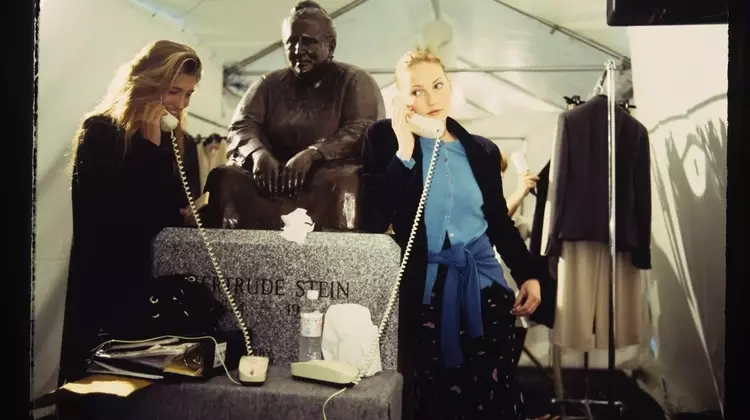 Unraveling the Real-Life Romance of JFK Jr. and Carolyn Bessette Beyond the Screen
