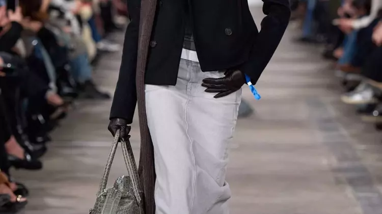 7 For All Mankind Fall 2026 Ready-to-Wear Collection Embraces Y2K Revival with Bold Styling