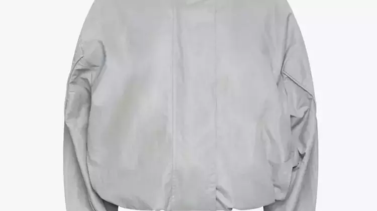 The Sporty Jacket: A Spring 2026 Trend with Runway Cred and Versatility