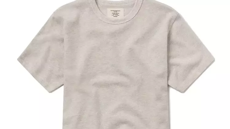 The Ultimate Guide to Women's T-Shirts: Styles, Materials, and Expert Tips