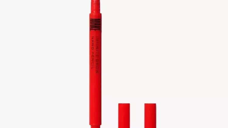 The Ultimate Guide to Eyebrow Pencils for Mature Skin: Achieving Natural Volume and Definition