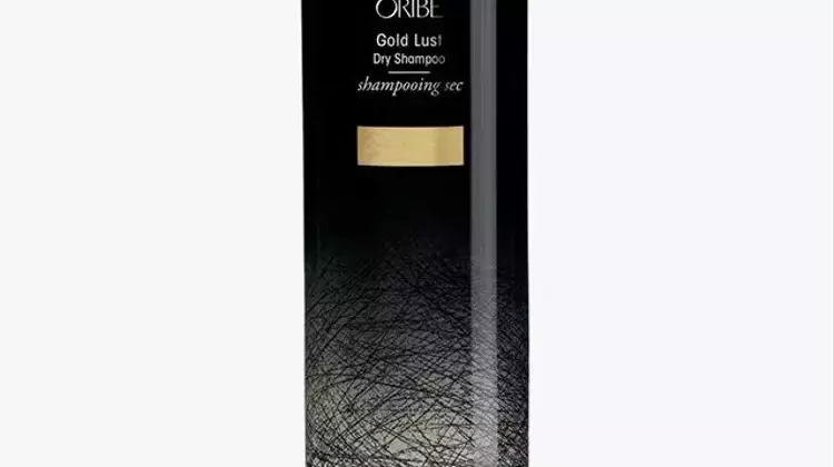 The Ultimate Guide to Dry Shampoos: Keep Your Hair Fresh Between Washes