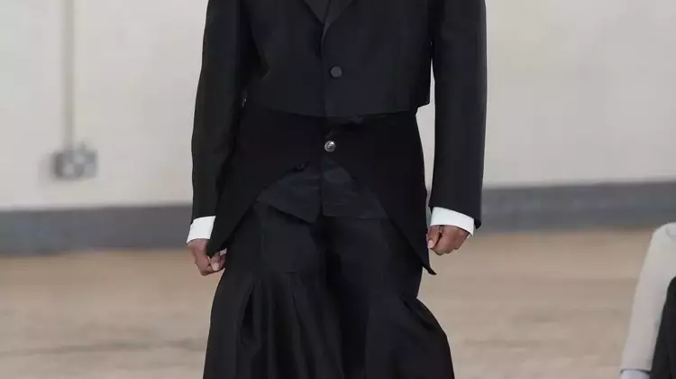 Toga's Autumn/Winter 2026 Collection: A Fusion of Traditional and Modern