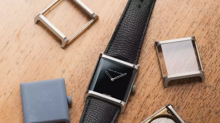 A Closer Look at De Rijke & Co.'s New Capri Watch: An Atelier Visit
