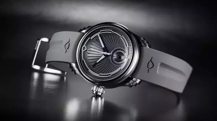 Ming's 57.04 Phoenix: A Refined Monopusher Chronograph for the Core Collection