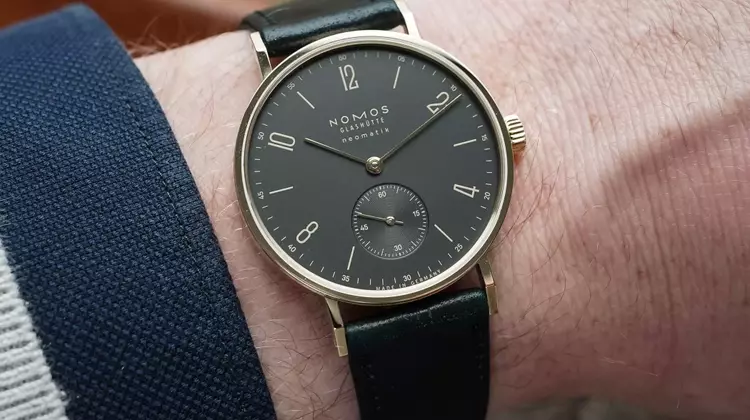 Compact Elegance: Exploring Six Exceptional Watches Under 36mm