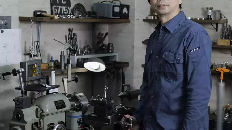 Otsuka Lotec Unveils No.8: A Fusion of Jumping Hour and Retrograde Minute