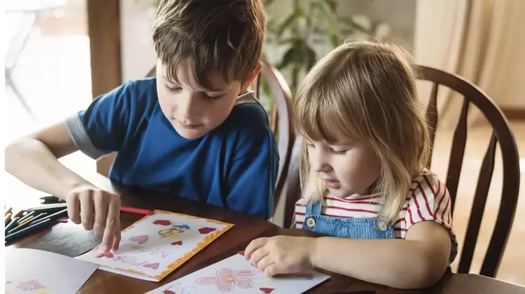 Creative Mother's Day Crafts Kids Can Make