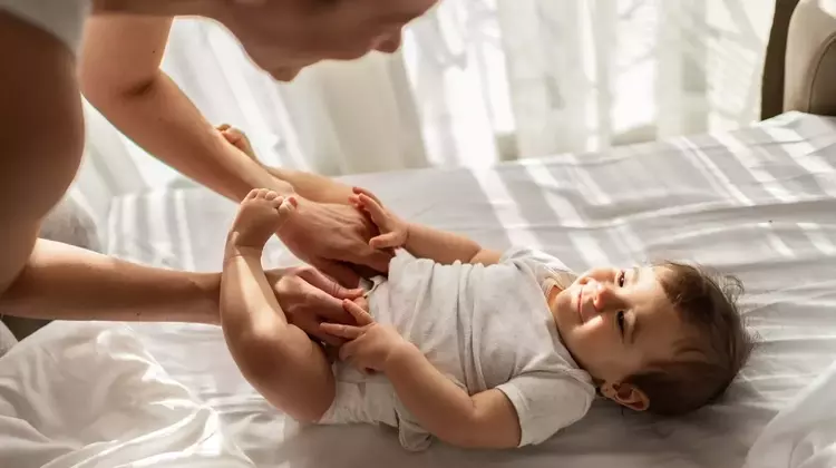 A Parent's Comprehensive Guide to Diaper Sizing: Ensuring Comfort and Preventing Leaks