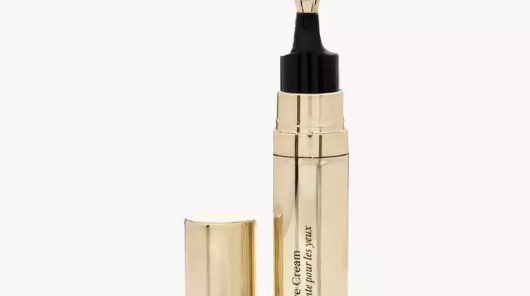 The Rise of Tinted Eye Creams: A Hybrid Skincare Solution