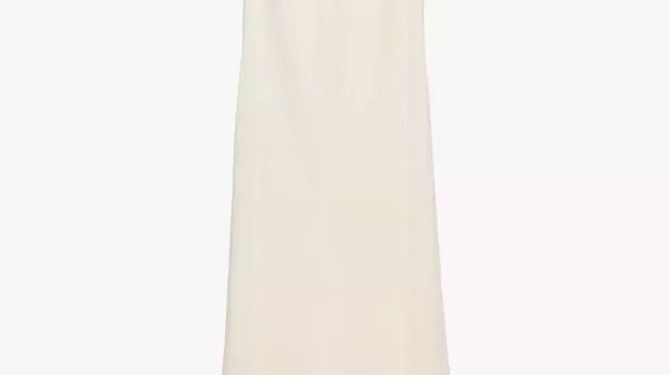 Searching for the Perfect Wedding After-Party Dress