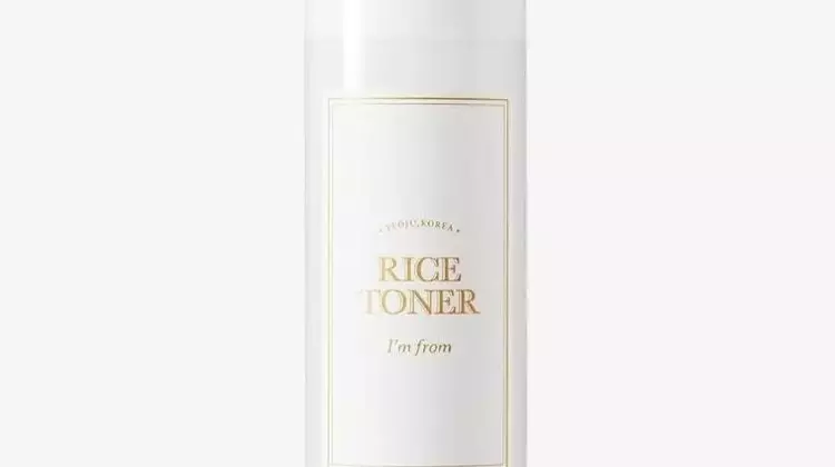 Unlocking Radiant Skin: A Deep Dive into Korean Toners for Hydration and Repair