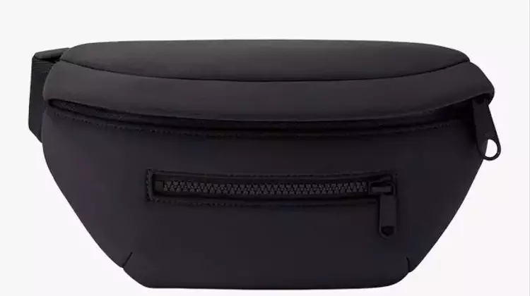 The Essential Guide to Fanny Packs: Style, Functionality, and Top Picks