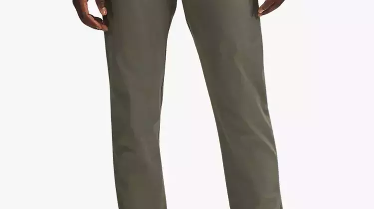 Elevate Your Golf Game: A Guide to the Best Golf Trousers