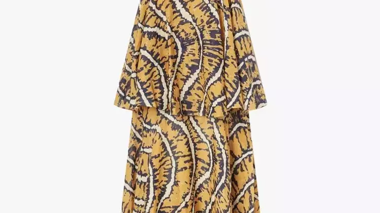 Your Ultimate Guide to Chic Vacation Dresses: From Daytime Excursions to Tropical Nights